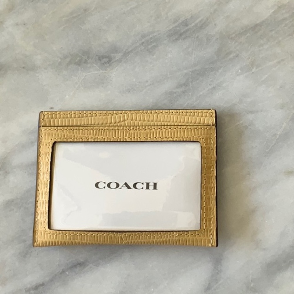 Coach Yellow Card Holder - Picture 2 of 7
